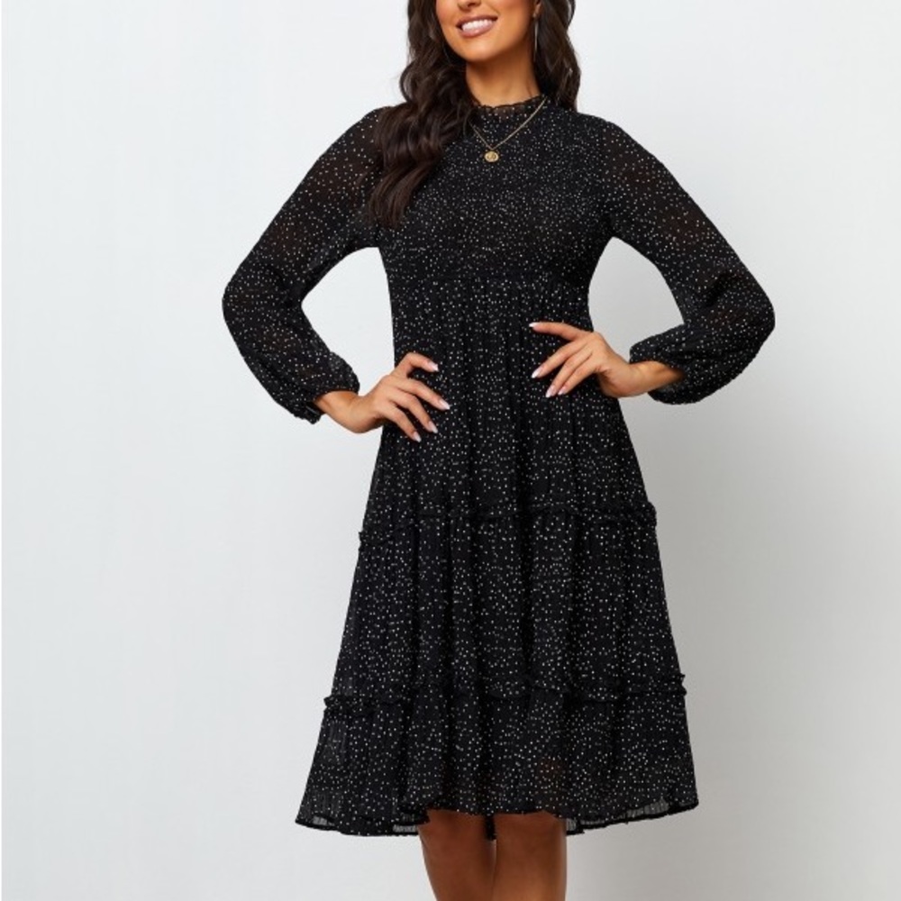 Round Neck Shirred Bodice Long Sleeve Midi Dress